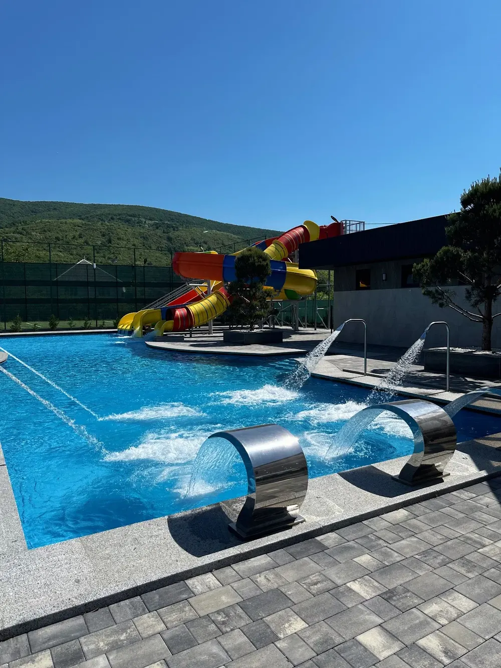 IVORY resort and spa